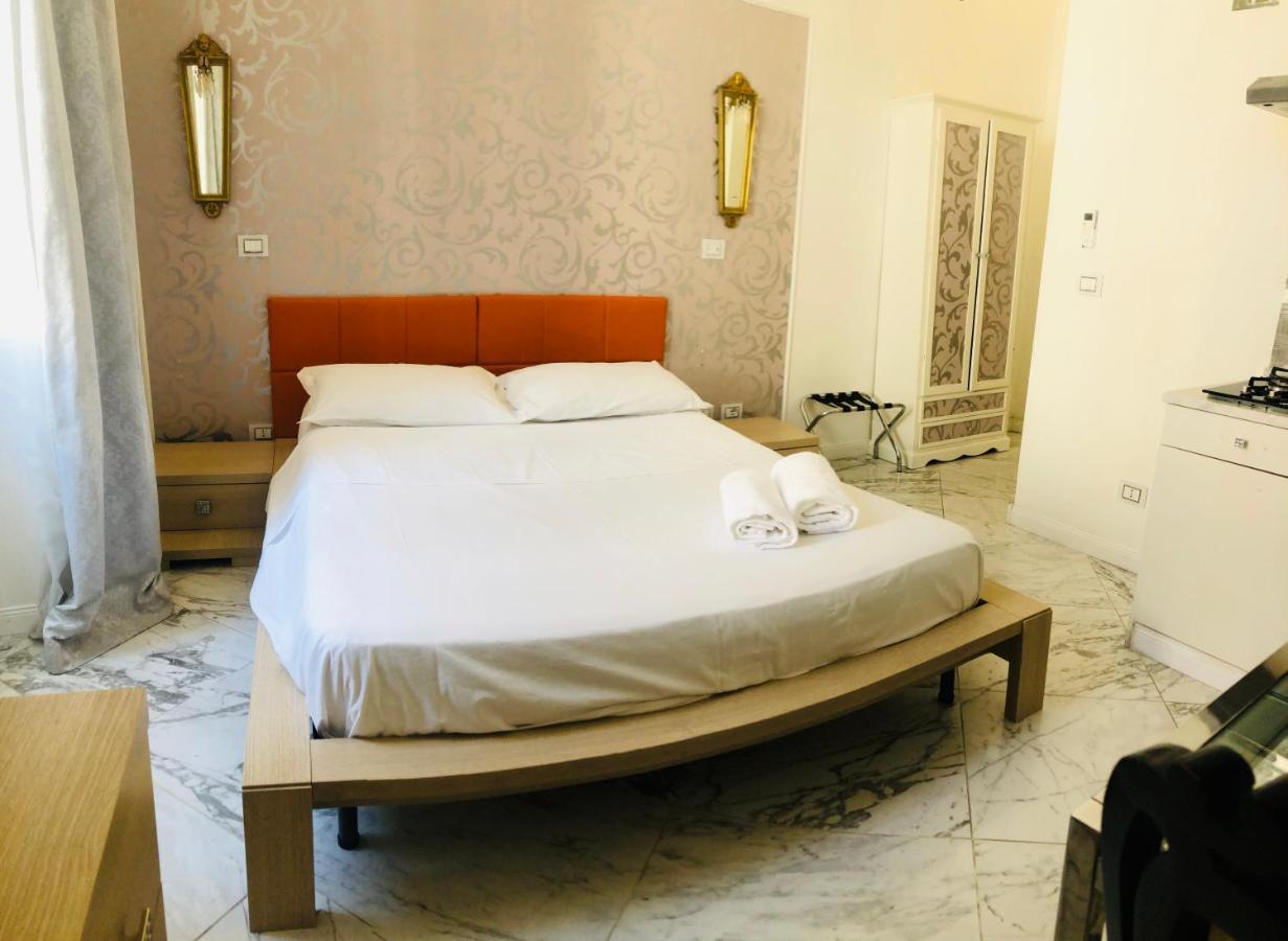 Parisa Suite Roma Exterior foto